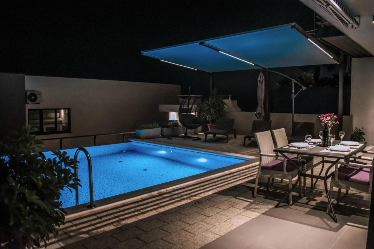 Apartment With Private Pool "Patricia" Makarska Exterior foto