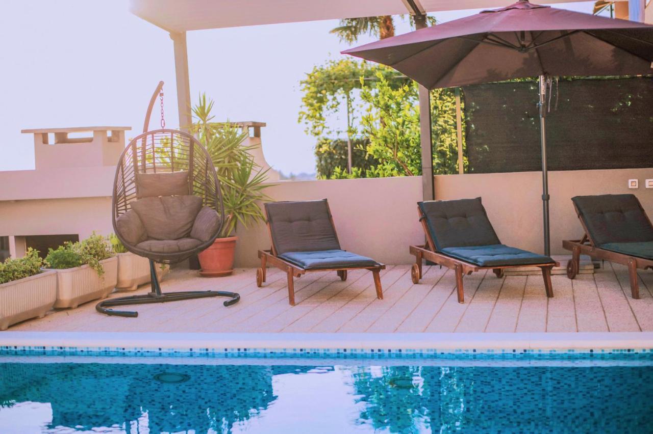 Apartment With Private Pool "Patricia" Makarska Exterior foto